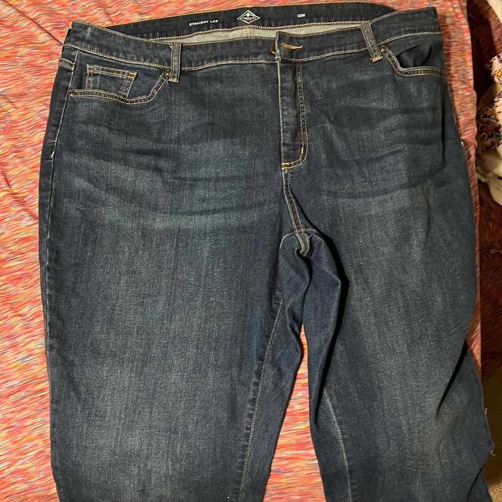 Straight leg jean